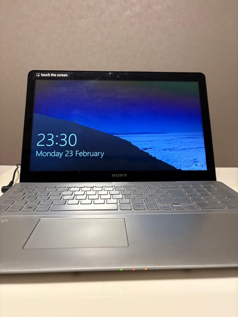 H*2様 Sony VAIO SVF15A1M2ES ノートPC