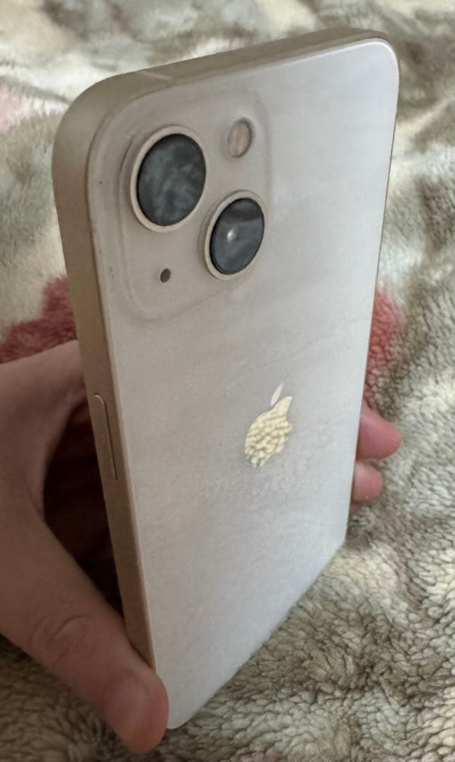 iPhone13本体 128G スターライト