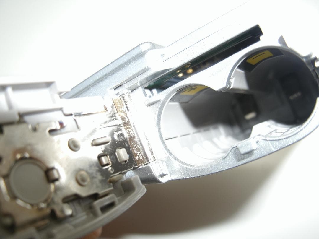 【送料込み】SANYO Xacti DSC-S75，動作確認済品