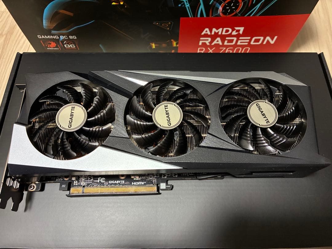グラフィックボード・グラボ・ビデオカード GIGABYTE Radeon RX 7600 8GB OC
