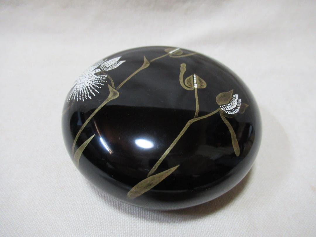 茶道具　さぎ草絵　香合　篠原傑作　共箱