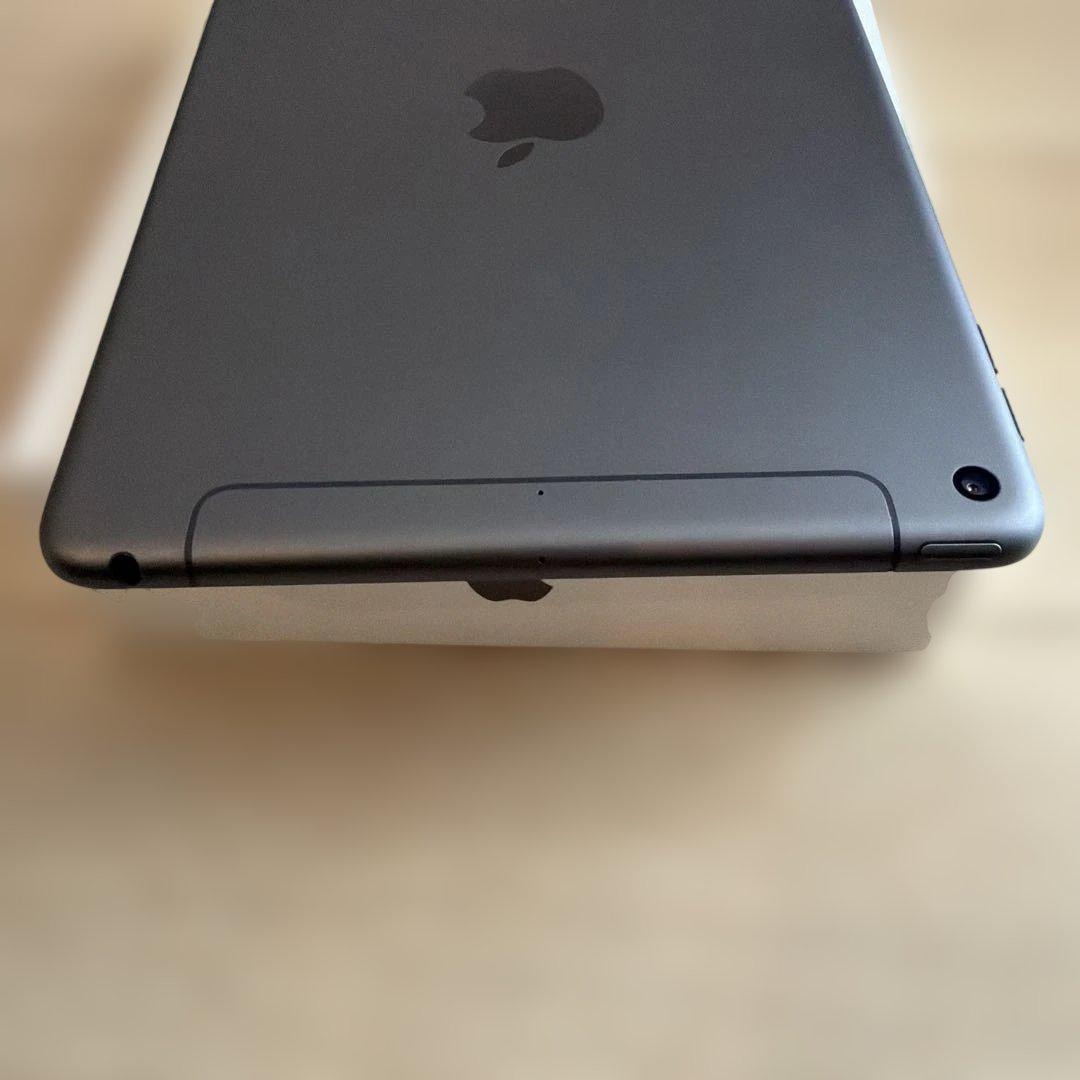 iPadmini 5 64GB WiFi＋Cellular グレー SIMフリー