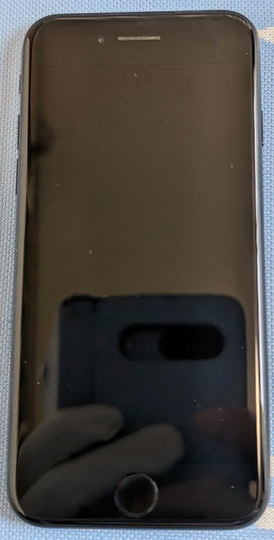 Apple iPhone SE3 SIMフリー 128GB　バッテリー 85％