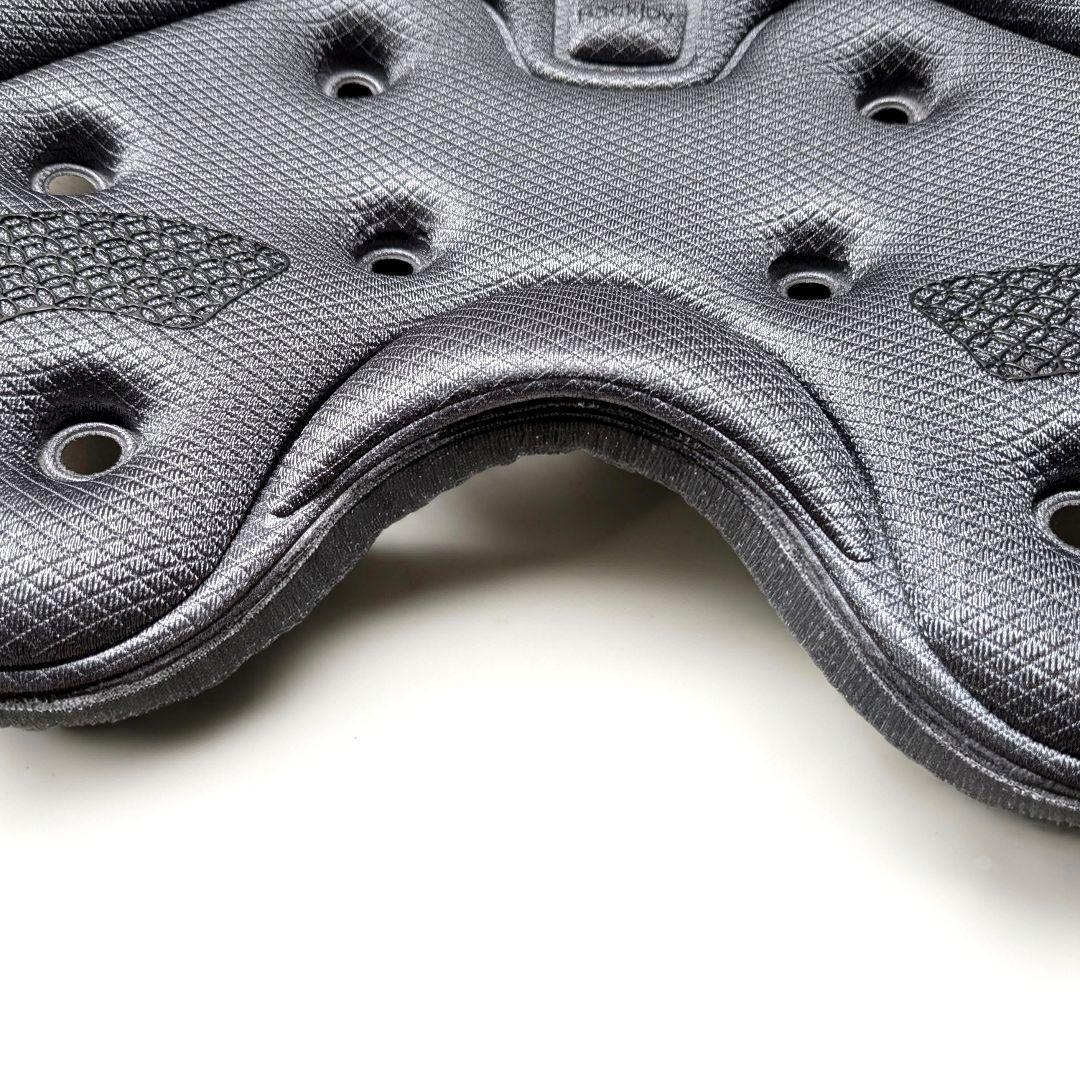 極美品 バックジョイ メディコアリリーフPRO 姿勢矯正 レギュラーサイズ