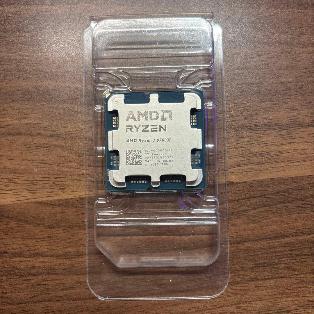 【新品未使用】Ryzen7 9700X 動作保証