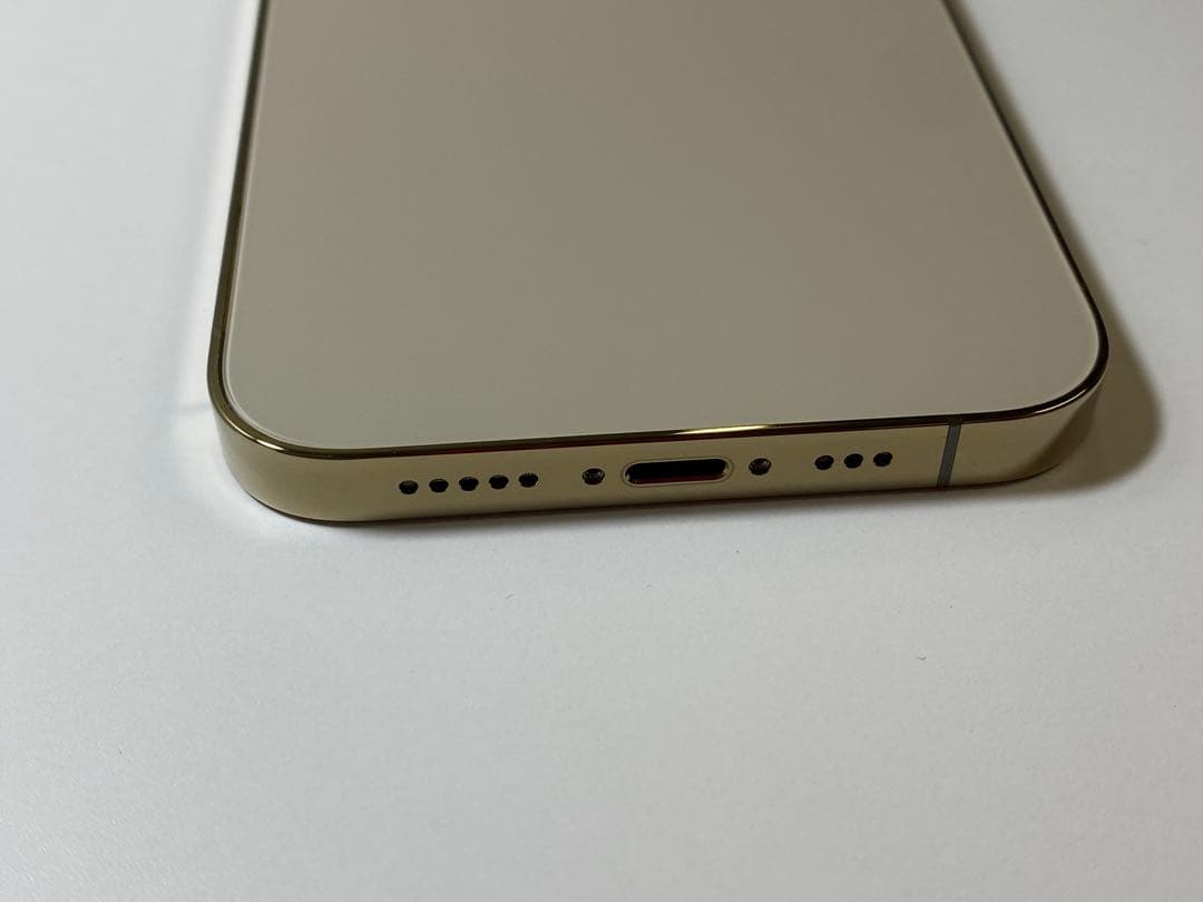 美品！iPhone 12Pro ゴールド 256GB Simフリー
