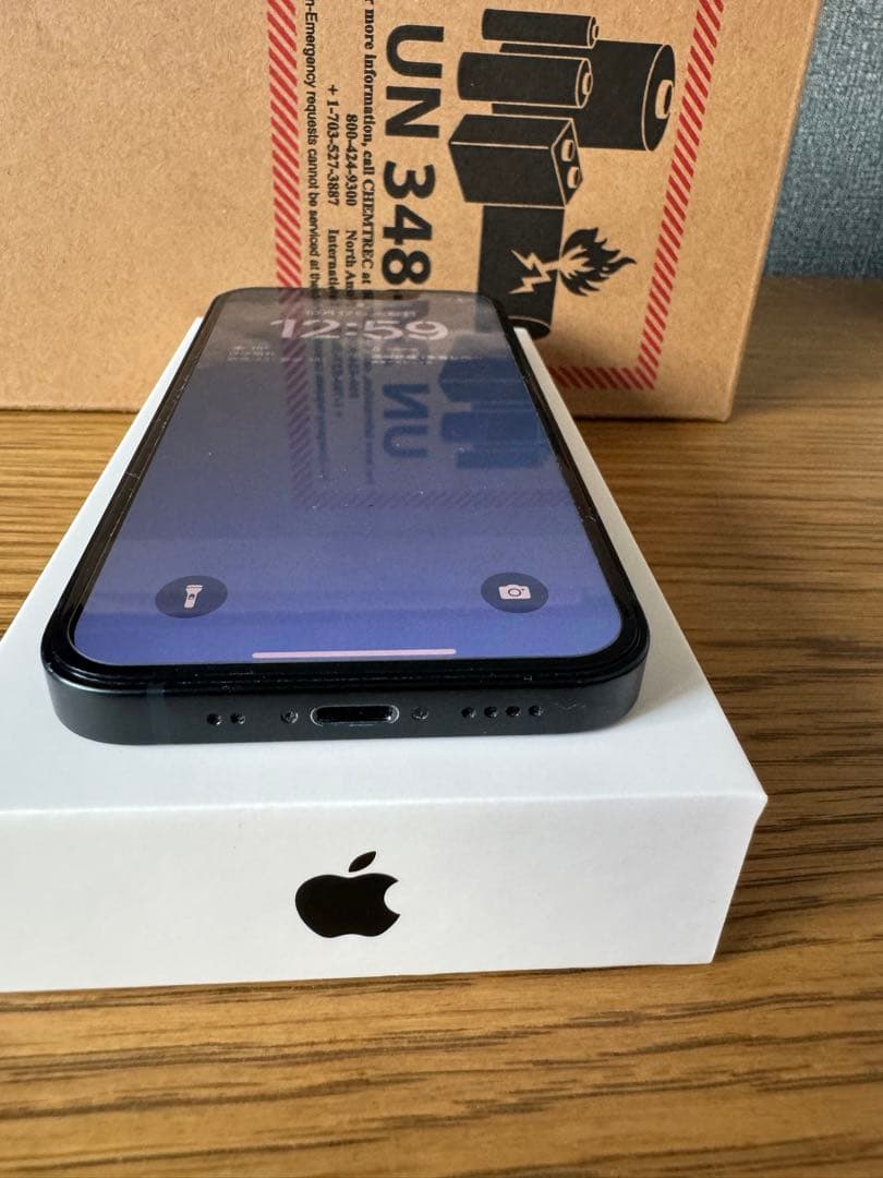 iPhone 13 mini ミッドナイト　訳あり Apple公式サイト購入