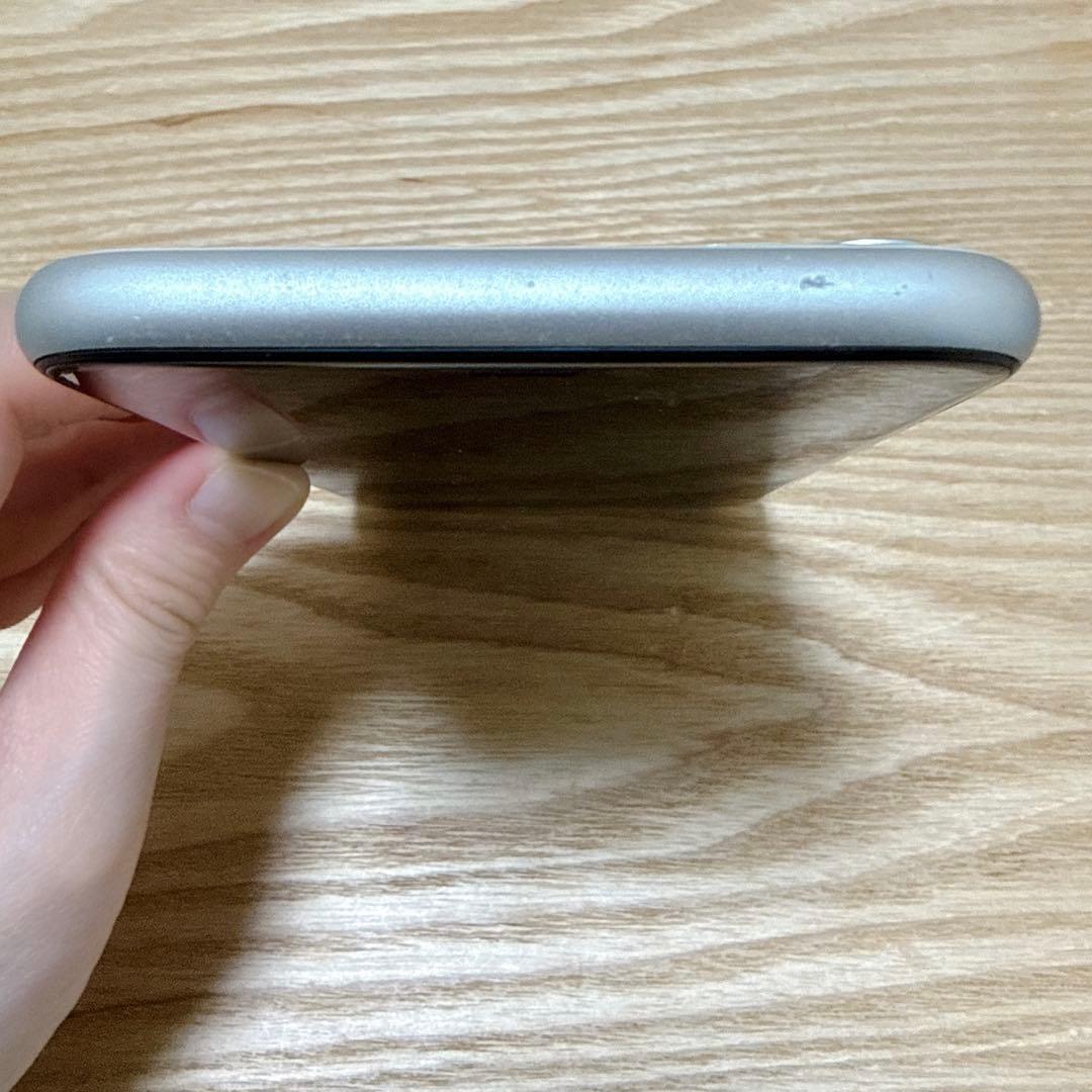 美品　iPhone11 ホワイト128GB バッテリー86%