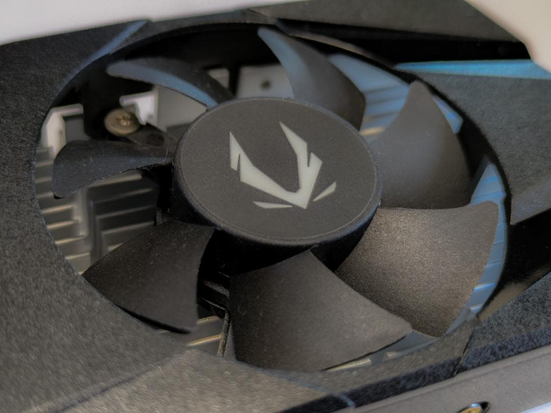 グラフィックボード・グラボ・ビデオカード GEFORCE GTX1650LP (Low Profile)