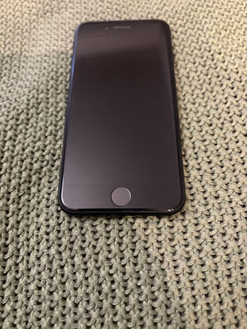 iPhone SE 第3世代 128GB SIMフリー バッテリー85％