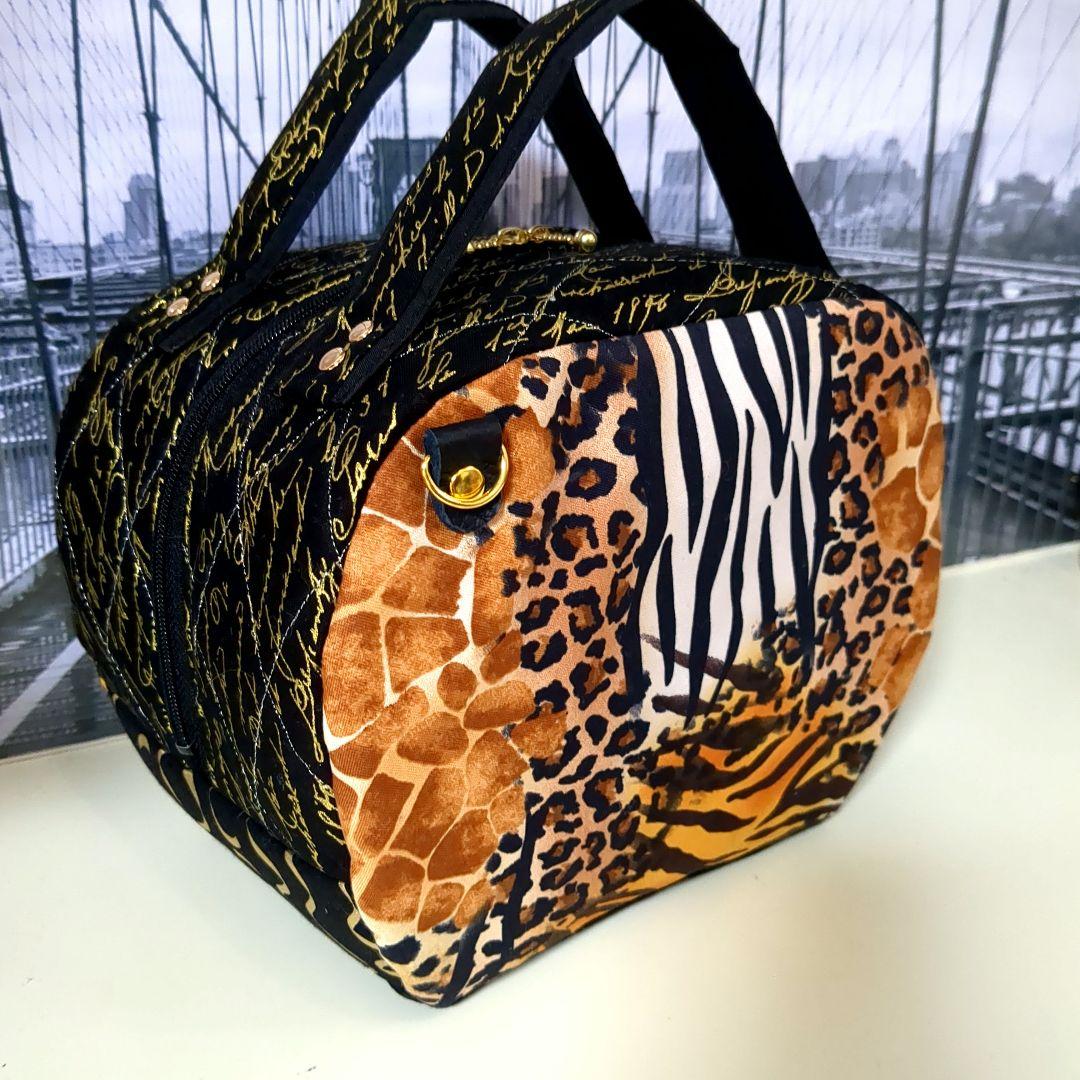 ロラライハリス　ハンドメイド　ボストン大
