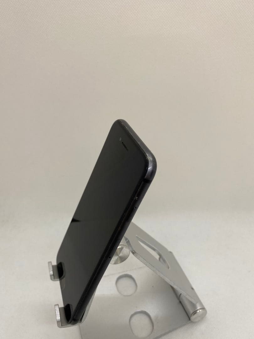 iPhone 8 256GB SIMフリー　77005