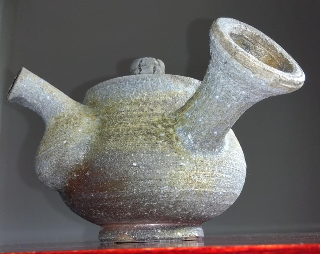 越前焼名工　白越不朝（塩越窯）自然灰釉究極美が迸る逸品横手（よこで）急須No:2