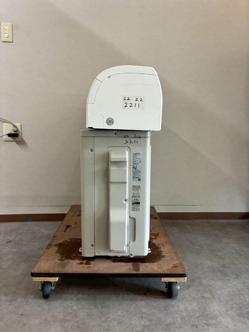 2211 ダイキン【S22ZTES-W 】2022年製 6畳 エアコン 中古