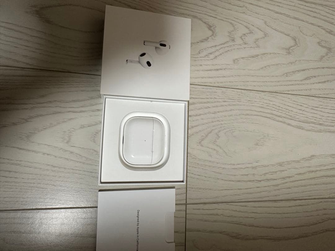 Apple AirPods 第三世代