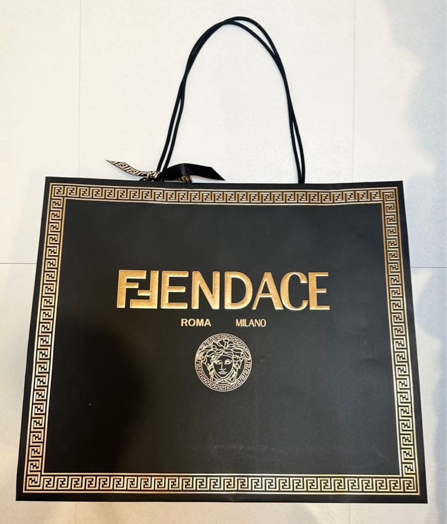 FENDACE 特大サイズ 紙袋+空箱