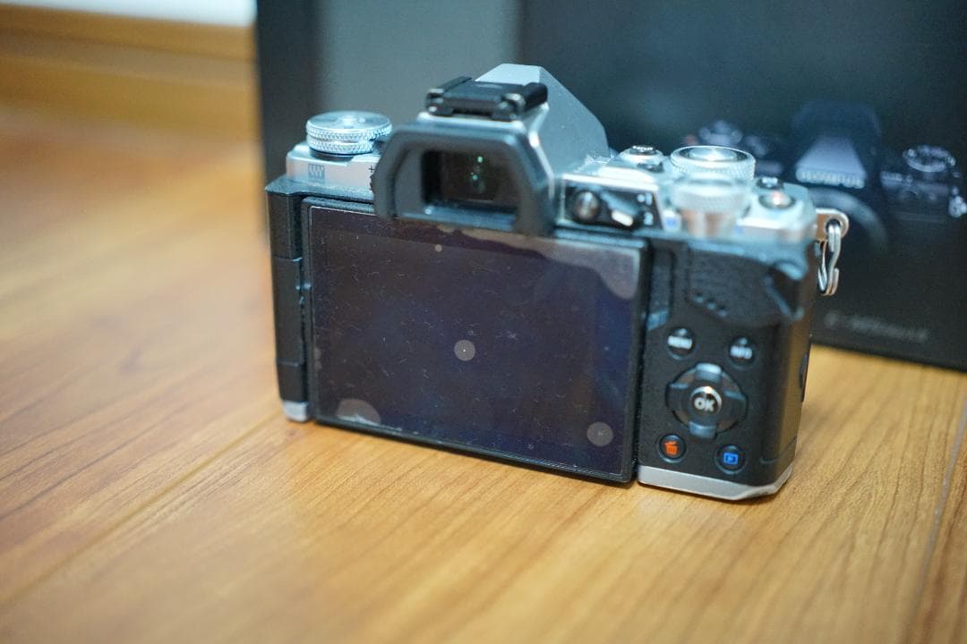 OLYMPUS OM-D E-M5 Mark II &レンズ 17mm F1.8