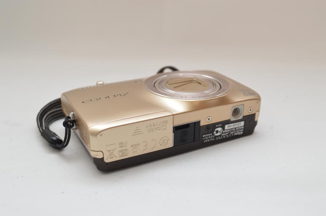 ✨美品✨ Nikon COOLPIX S6300 ゴールド 動作OK