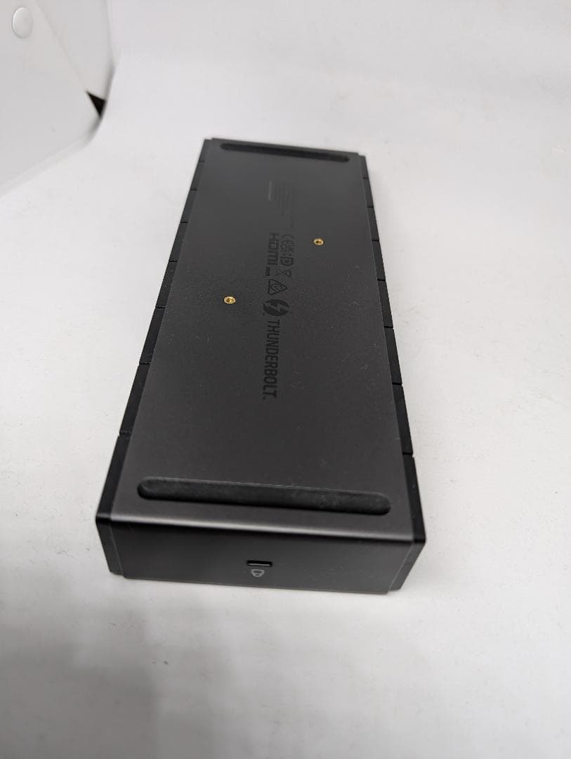 Anker 778 Thunderbolt ドッキングステーション
