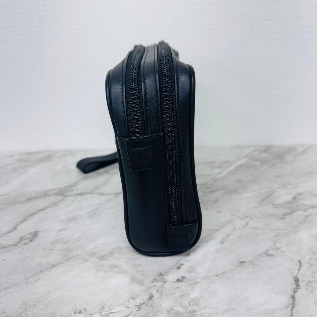 ✨GUCCI✨グッチ✨ロゴプレート✨レザー✨ブラック✨クラッチバッグ✨