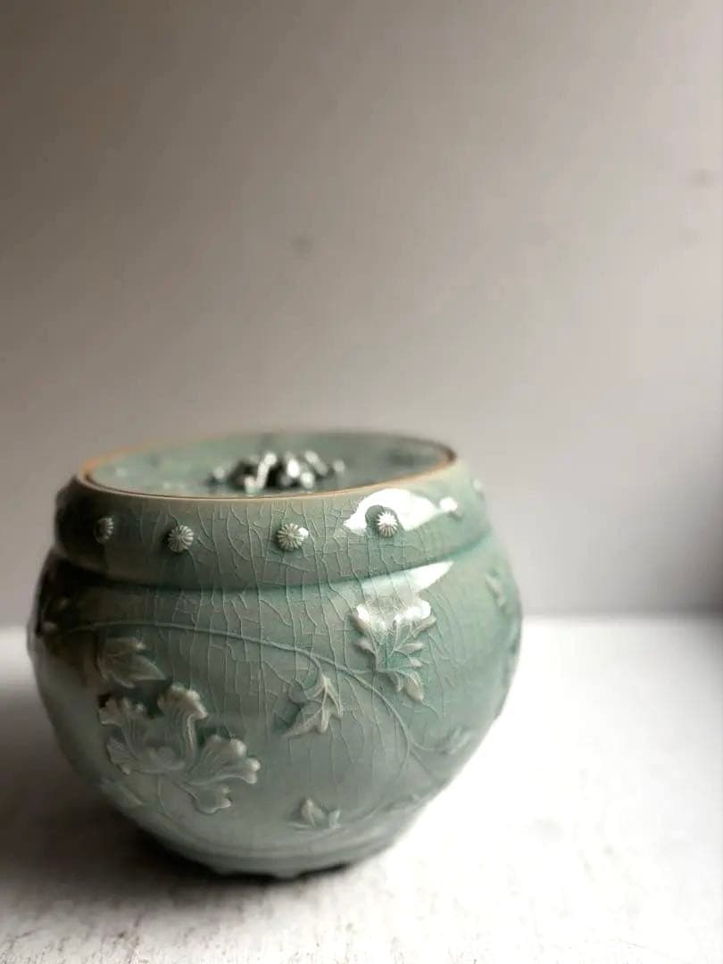 913 湖巖美術館所藏 東國窯 赫山方澈柱作 草蔓文高麗青磁水指 茶道具 高島屋