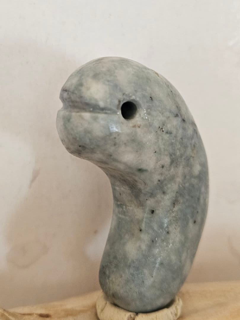 糸魚川　青蛇 翡翠勾玉