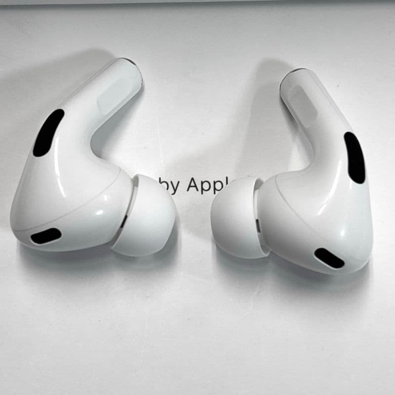 美品Apple AirPods Pro(第2世代) USB-Type C 292