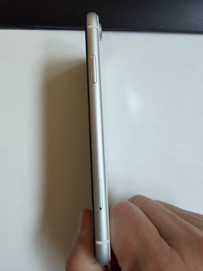 Apple iPhone XR本体