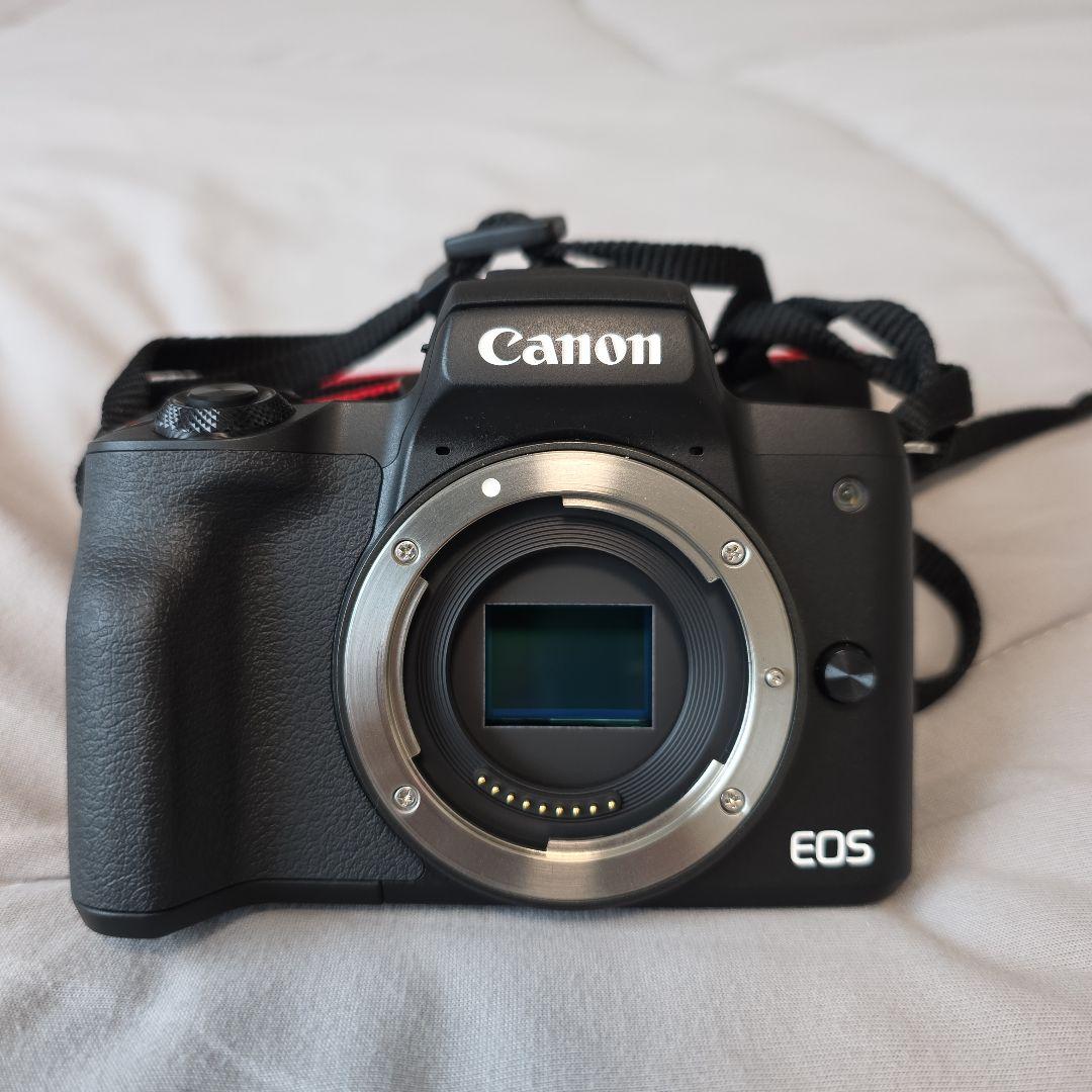 EOS Kiss M ショット極少3931枚 豪華レンズ3本・純正予備電池2個