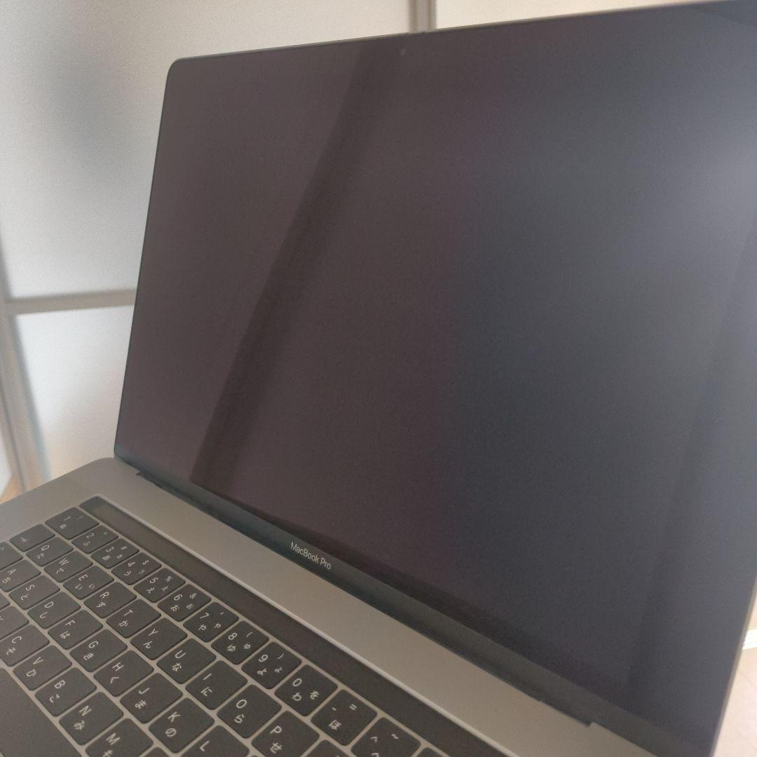 MacBook Pro 15インチ