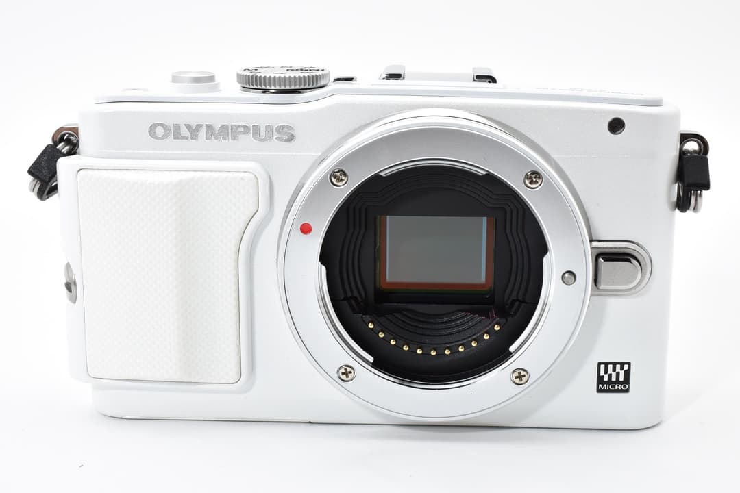 OLYMPUS E-PL6 ホワイトWレンズセット 0460