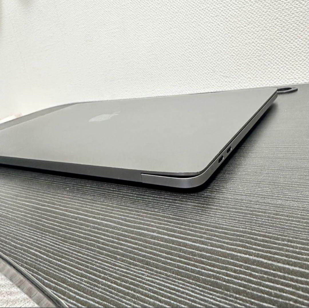 MacBook本体 Apple MacBook Pro Touch Bar 512GB