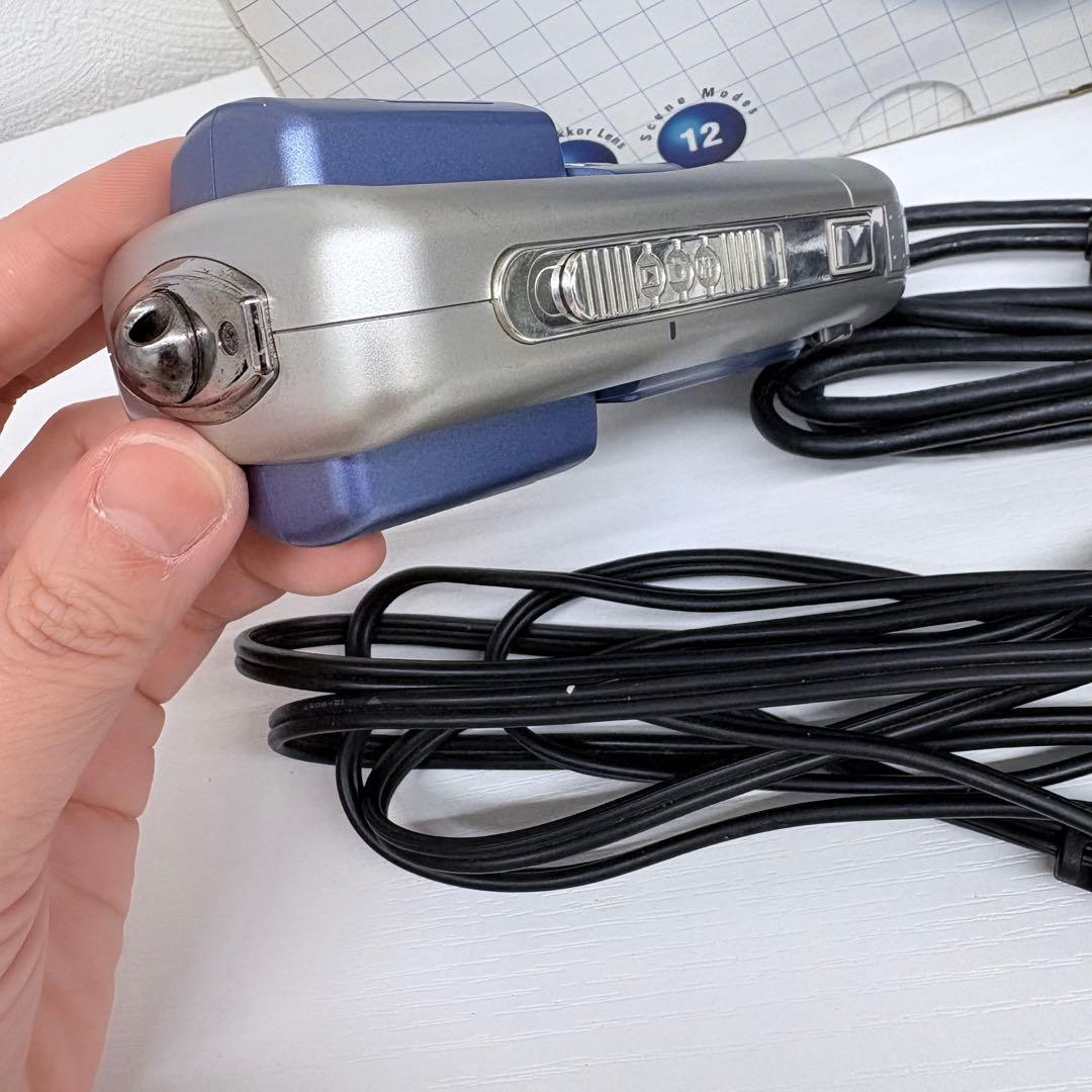 Nikon COOLPIX 2500 動作品 CFカード付 CCDレトロ 回転