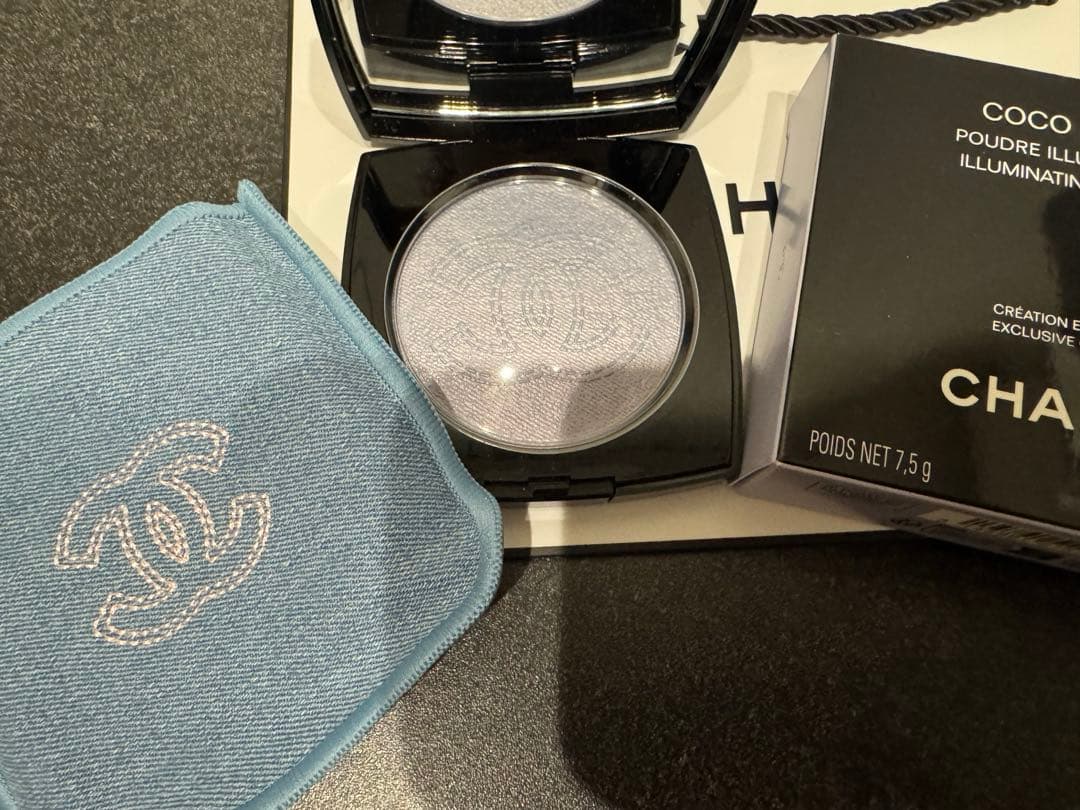 CHANEL ココデニム　パウダーハイライター