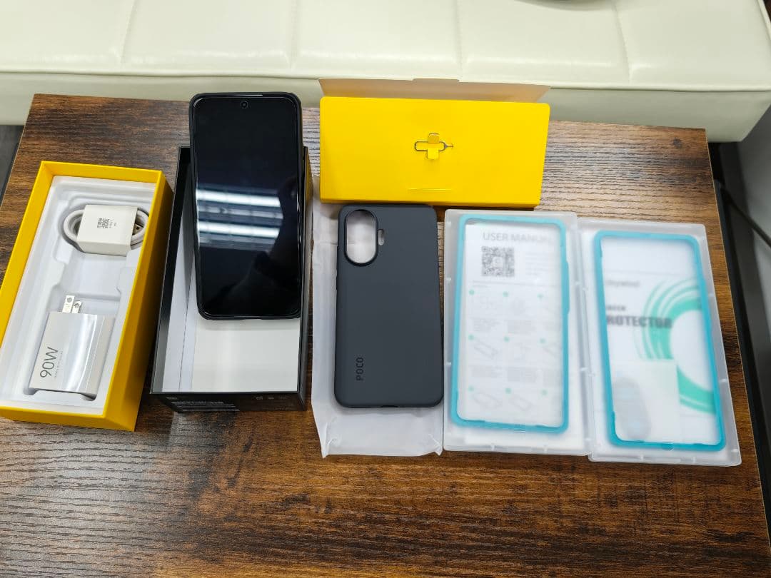 【国内版】 Xiaomi POCO F7 512GB シルバー + ケース