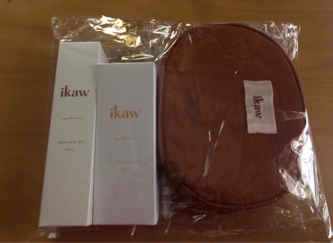 ikaw ラウンドポーチセット