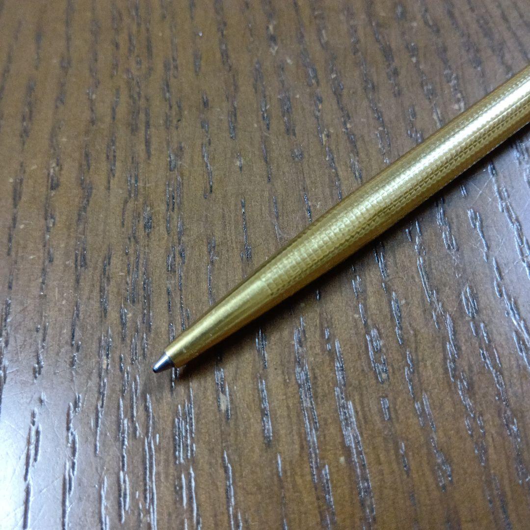 Caran d'Ache ボールペン
