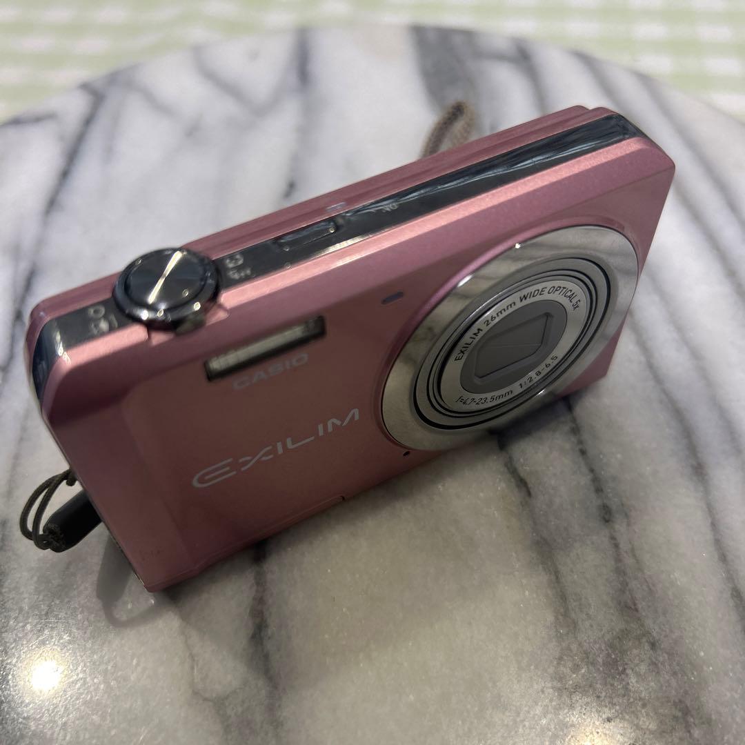 デジタルカメラ CASIO EXILIM