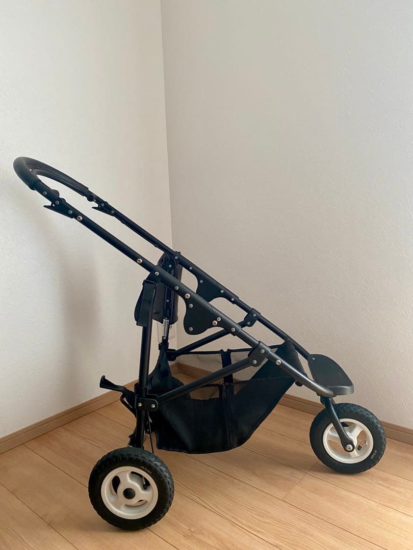 【美品】エアバギー ブラック×ブラウン AIRBUGGY フレームのみ