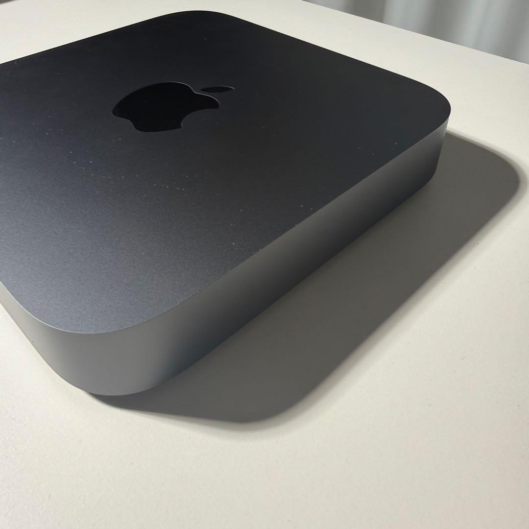 【Mac mini】2018メモリ64GB SSD1TB 初期化済