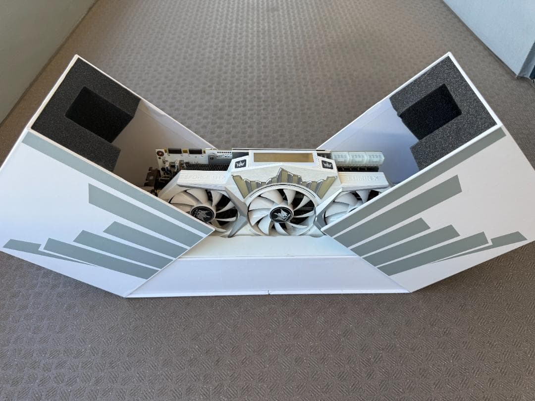 グラフィックボード・グラボ・ビデオカード GK-GTX1080Ti-E11GB/HOF