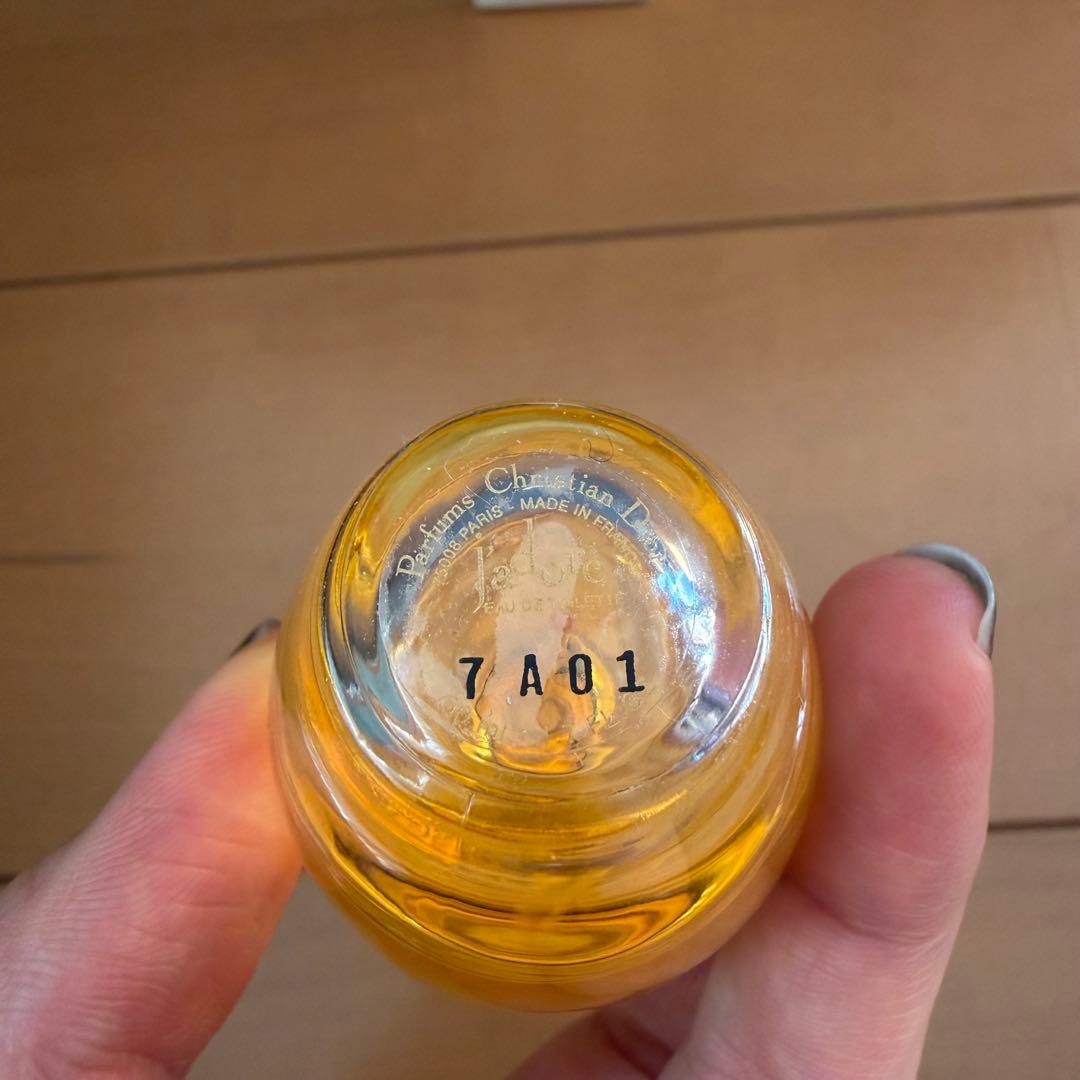 香水(女性用) Dior j'adore Eau de Toilette 50ml