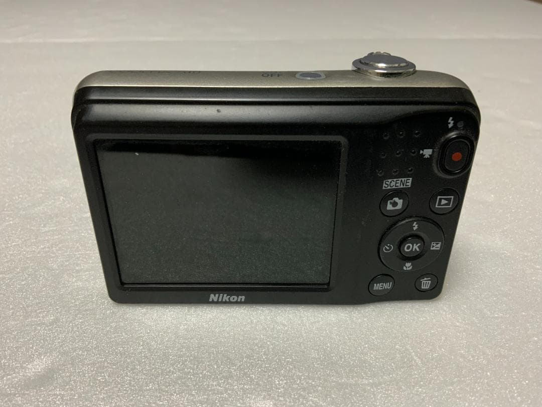 Nikon COOLPIX A10 シルバー