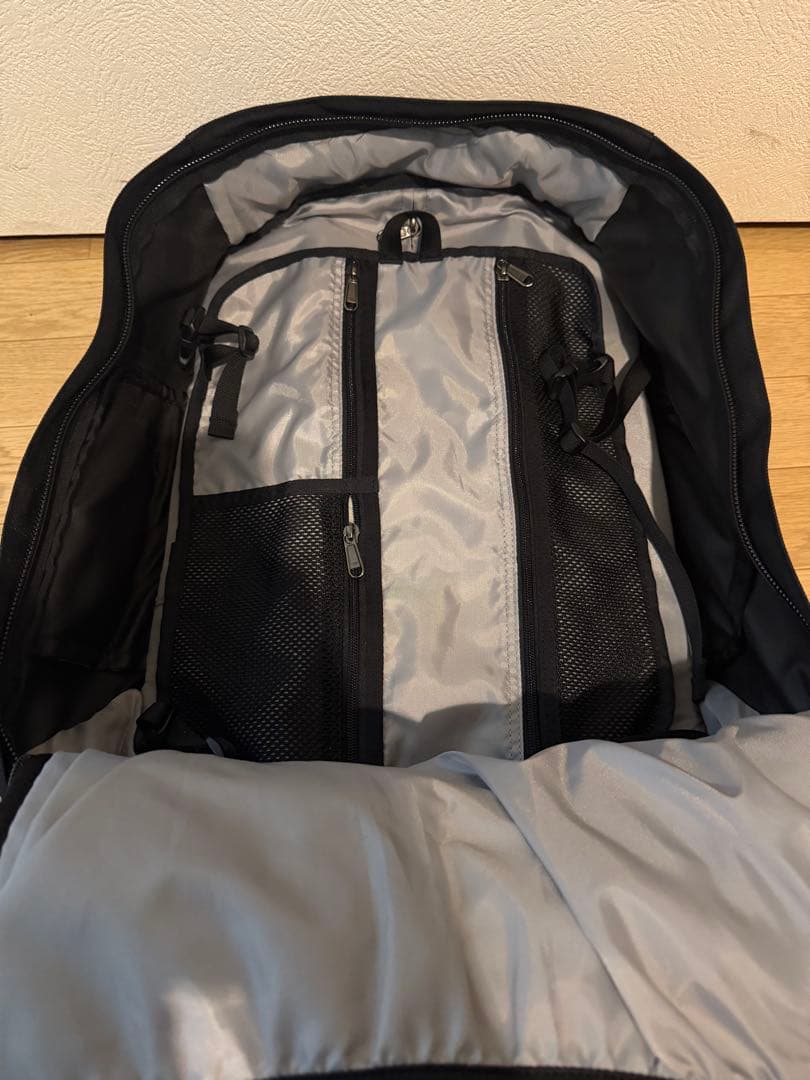 旅行かばん・小分けバッグ patagonia 3WAY MLC WHEELIE 35L 49112