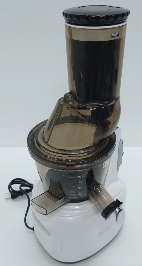 サイレントジューサー　ホワイト　JSG-30-N(W)【ほぼ未使用品】