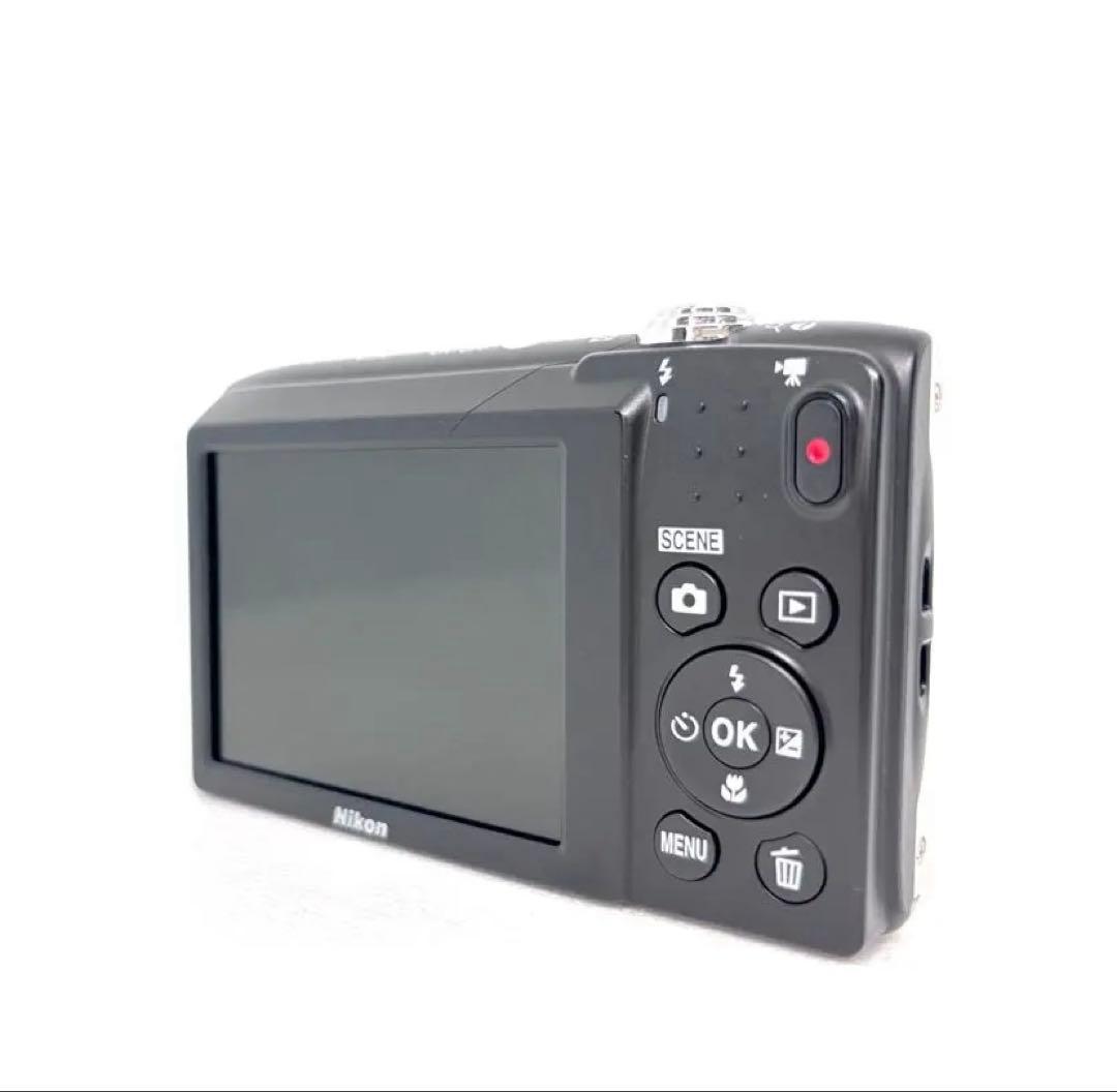 Nikon ニコン COOLPIX クールピクス　A100 シルバー デジカメ