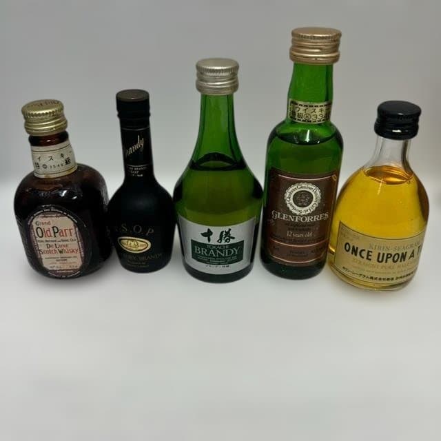 【おまけ付き】ブランデー・ウイスキー（古酒）　3点　おまけミニサイズウイスキー