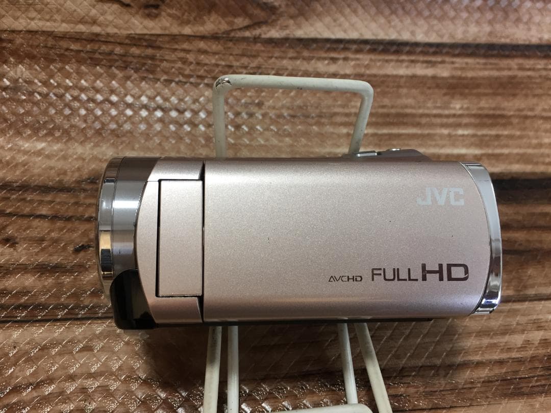 撮影画像あり 美品　JVC　GZ-E600　付属品あり　動作良好