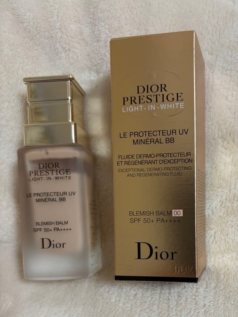 Dior プレステージ ホワイト ル プロテクターＵＶ ミネラル　ＢＢ　00