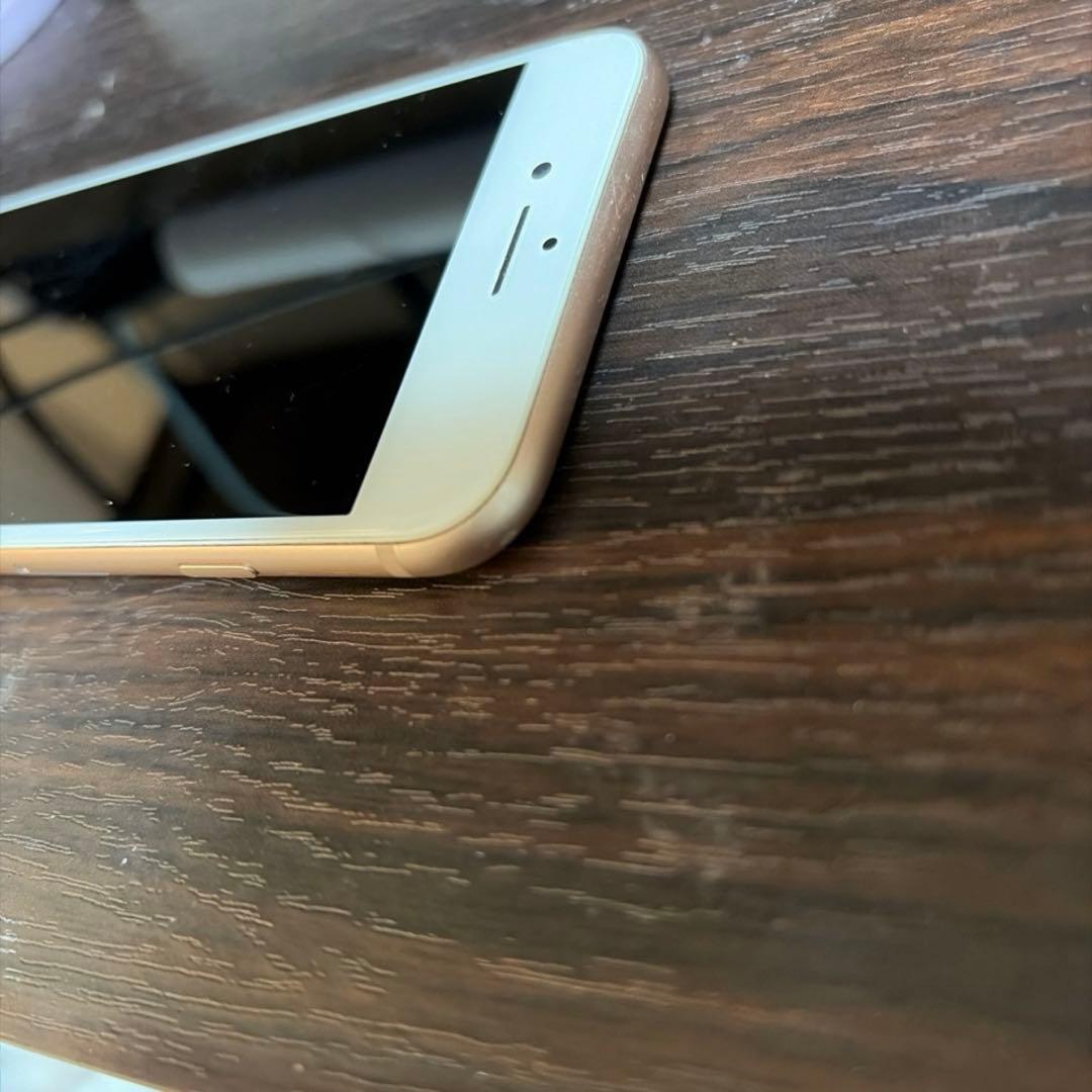 iPhone8 256GB ゴールド SIMフリー